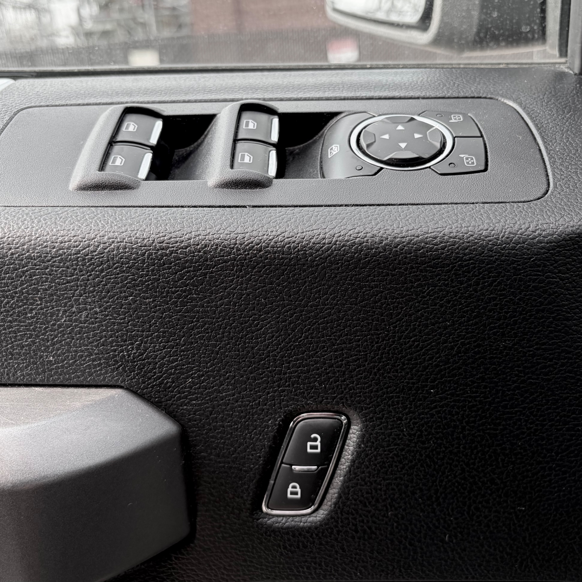2016 FORD F-150 XLT | SPORT | LOW KMS — photo 11