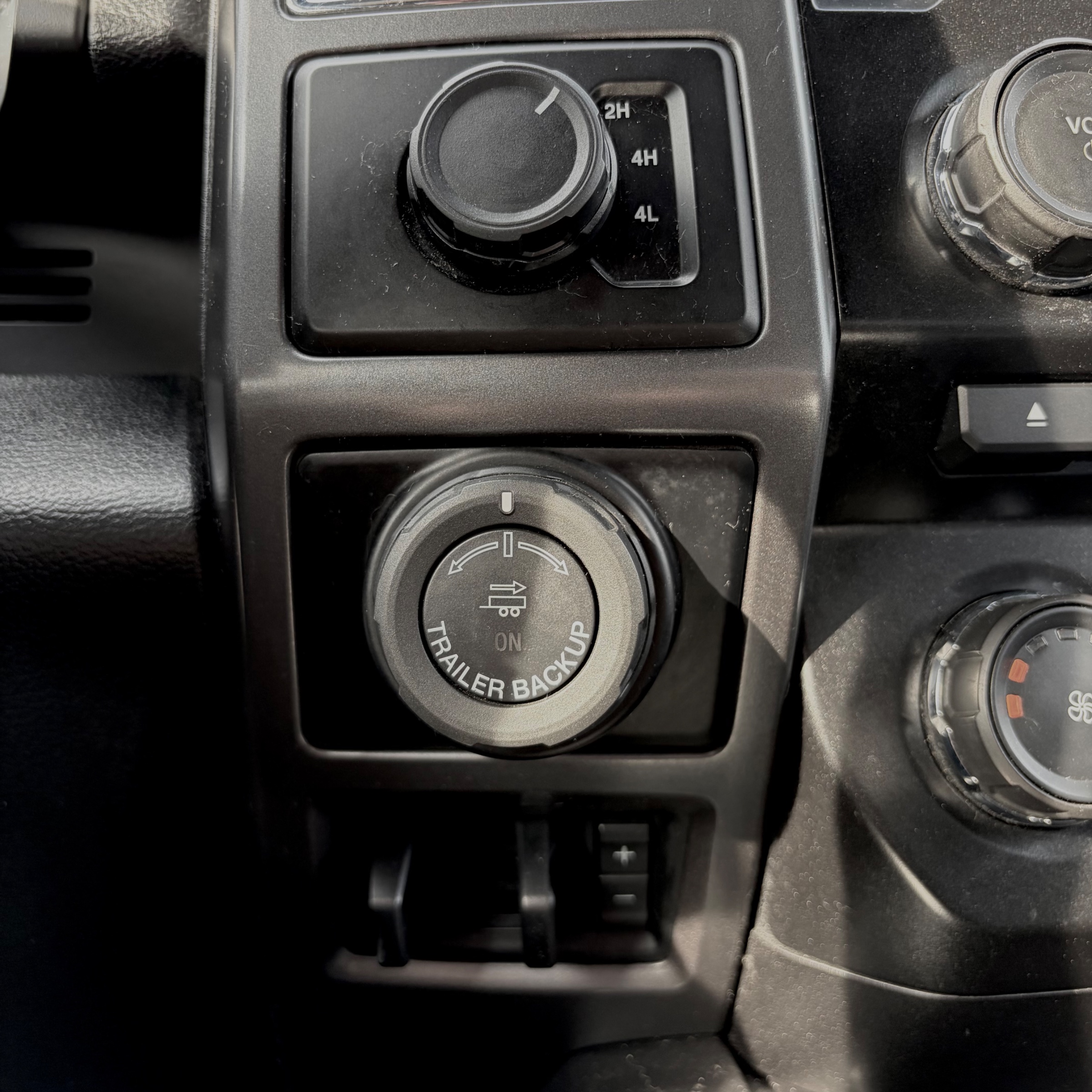 2016 FORD F-150 XLT | SPORT | LOW KMS — photo 18