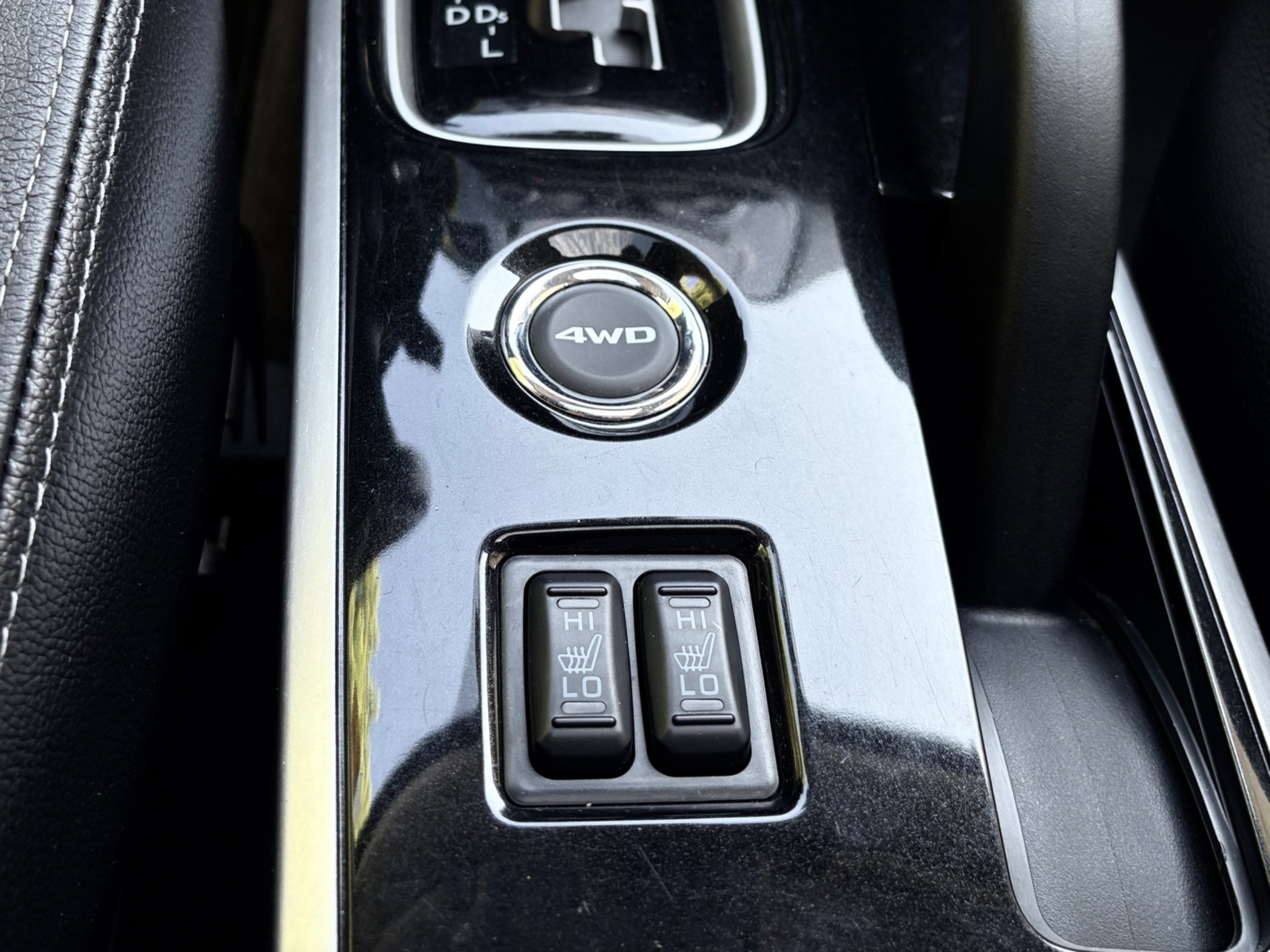 2018 MITSUBISHI OUTLANDER SEL | 7 SEATS | ONE-OWNER | WELL SERVICED — photo 21