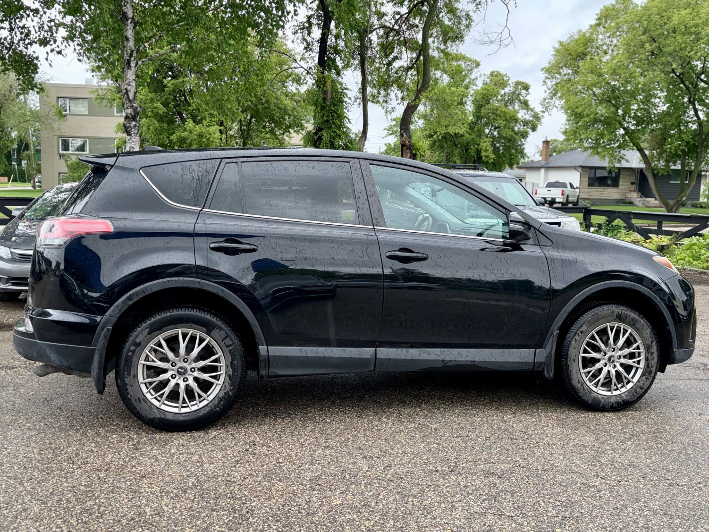 2016 TOYOTA RAV 4 LE AWD | CLEAN CARFAX  — photo 6