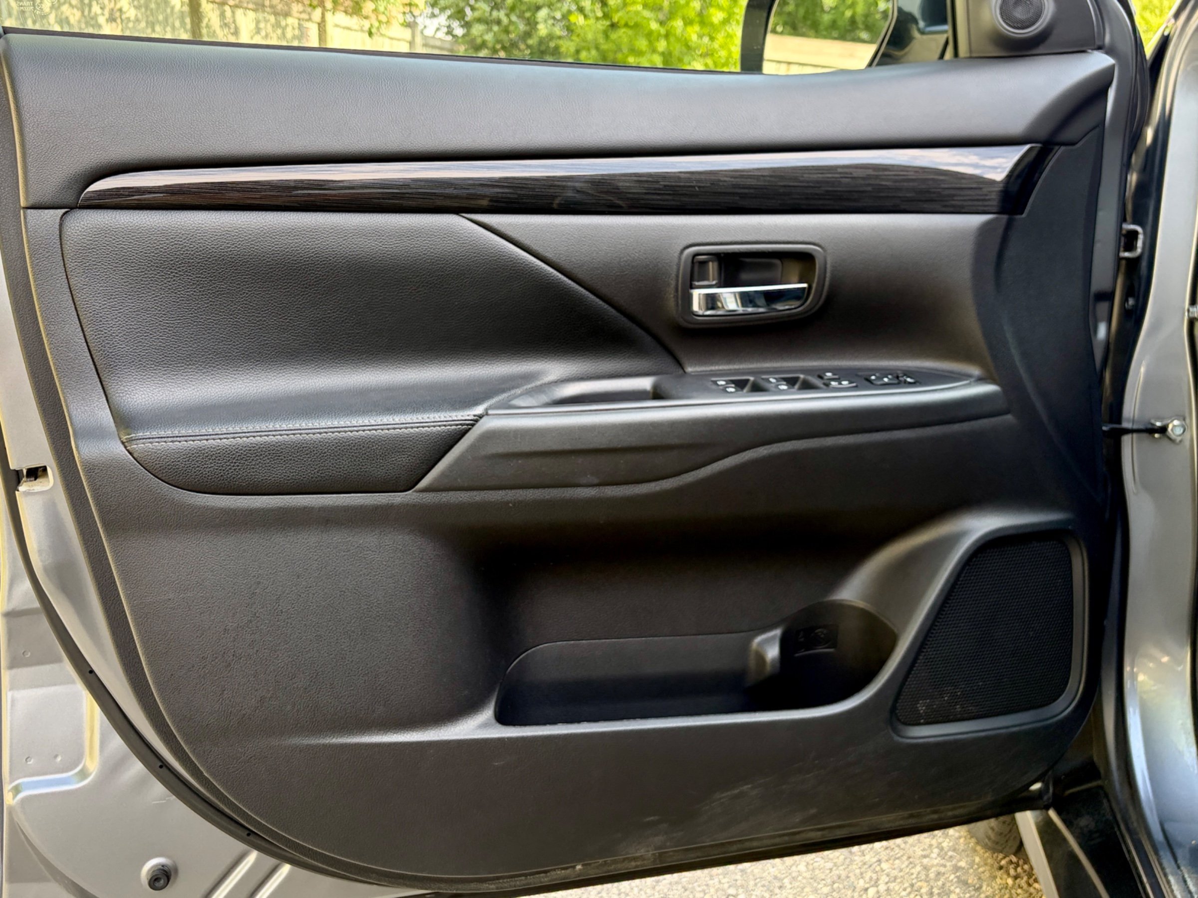 2018 MITSUBISHI OUTLANDER SEL | 7 SEATS | ONE-OWNER | WELL SERVICED — photo 13