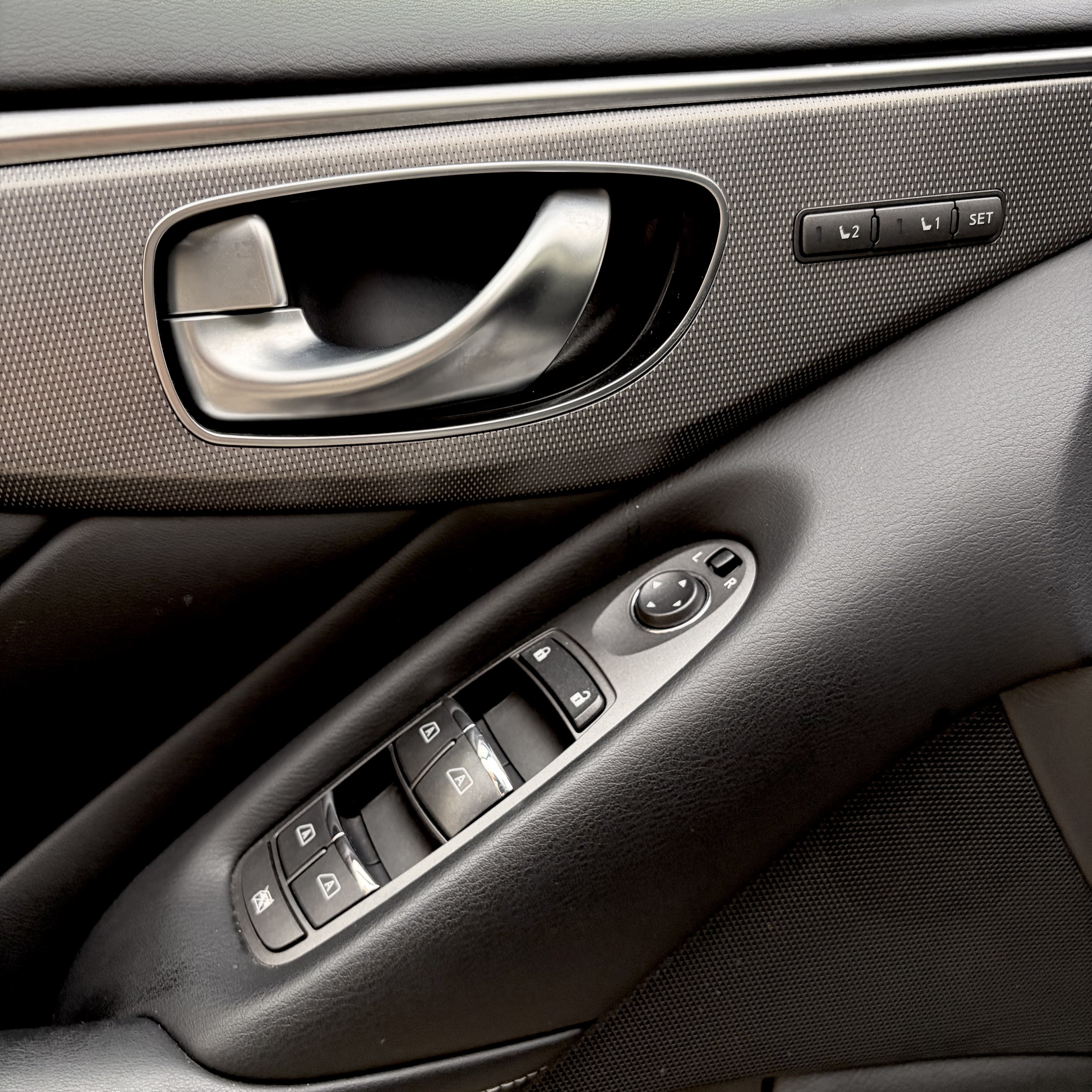 2016 INFINITI Q50S 3.0T | LOW KMS | BC VEHICLE — photo 21