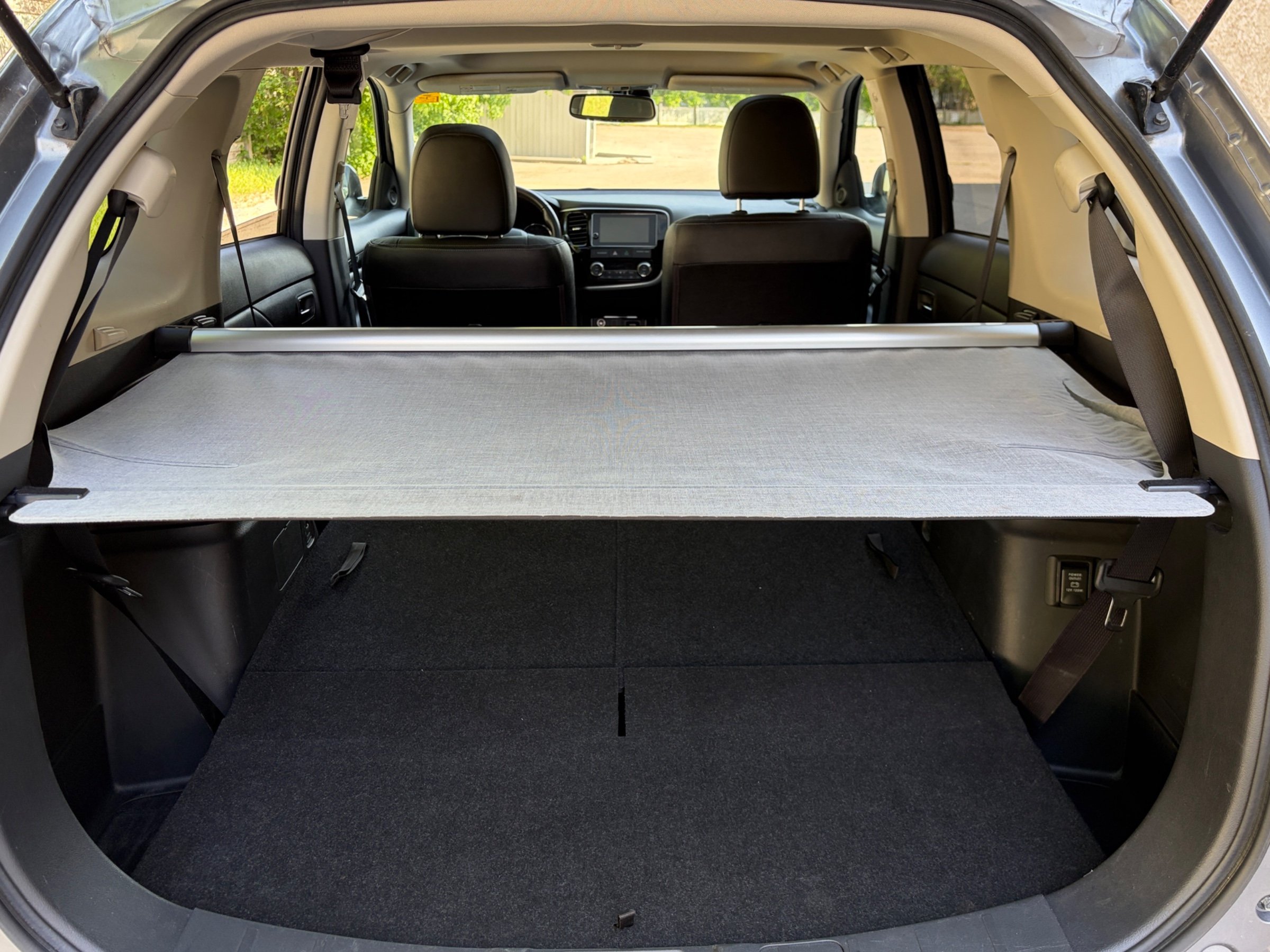 2018 MITSUBISHI OUTLANDER SEL | 7 SEATS | ONE-OWNER | WELL SERVICED — photo 27